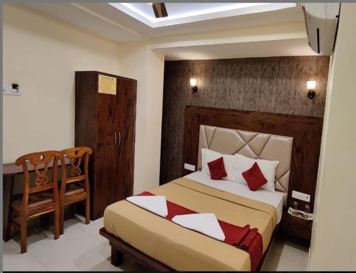 Hotel Samaira Residency,Dombivali Dive Exterior photo